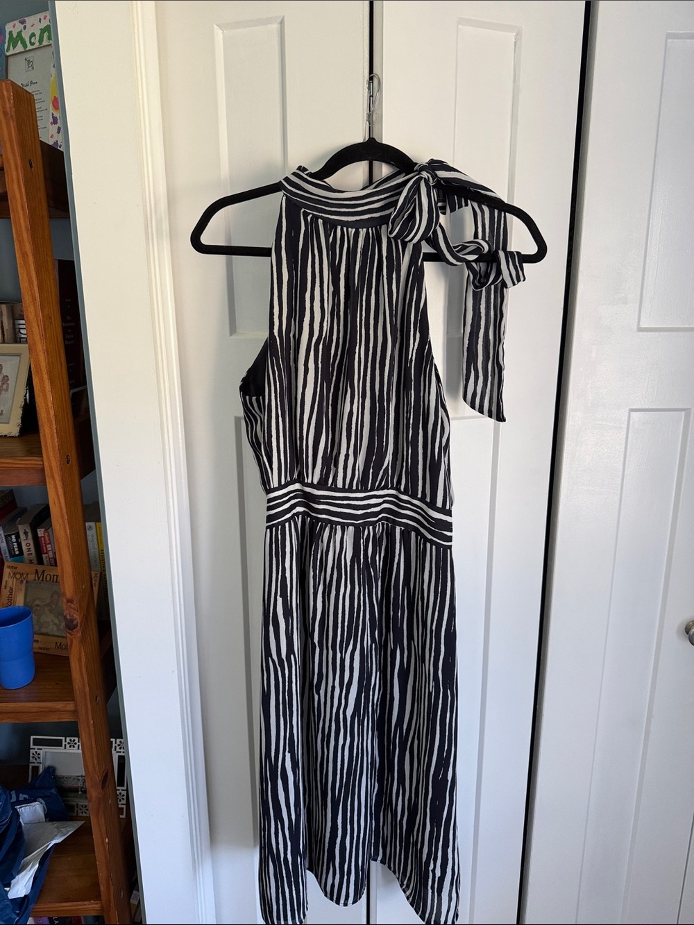 Banana Republic Black and White One-Shoulder Tie Dress